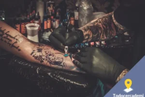 Salones de tatuajes Cerca de Mi que hablen Español en Estados Unidos